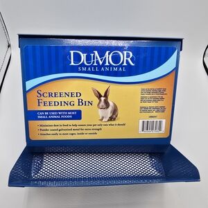 Blue Screened Feeding Bin for Small Animals